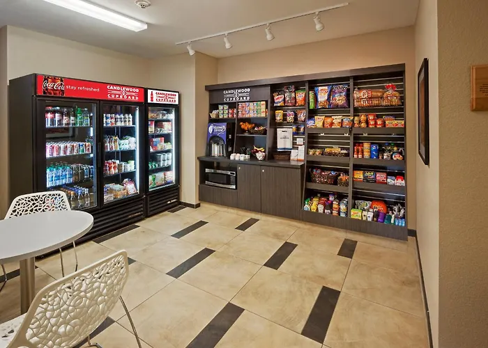 Candlewood Suites - Topeka West By Ihg