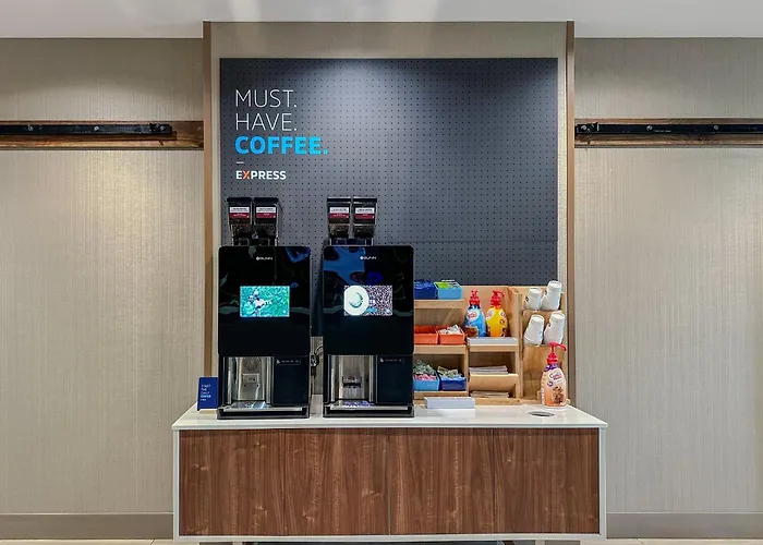 Holiday Inn Express & Suites West I-70 Wanamaker By Ihg